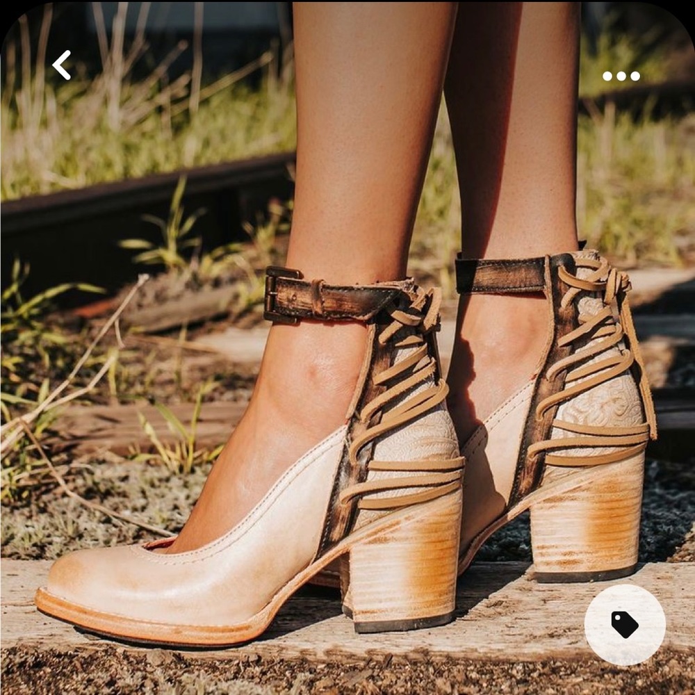 Freebird Raeanne BRAND NEW never worn size 6